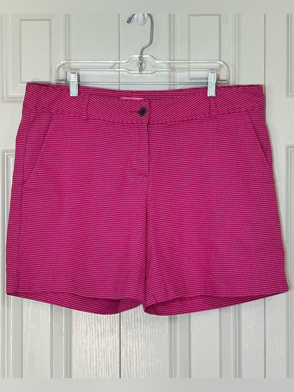 Isaac Mizrahi Tailored Rasberry Rose Micro Polka Dot Shorts Size 16